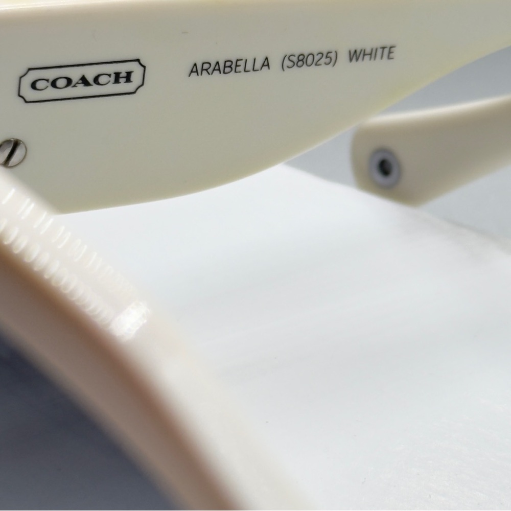 Coach White Oversize Arabella 58025 Sunglasses - Picture 14 of 15